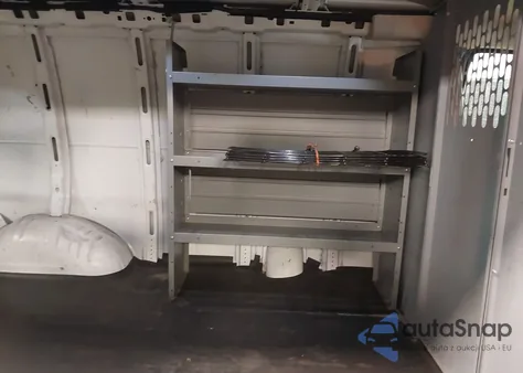 2018 Chevrolet Express 2500 Work Van from USA, damaged, VIN 1GCWGAFP1J1282015